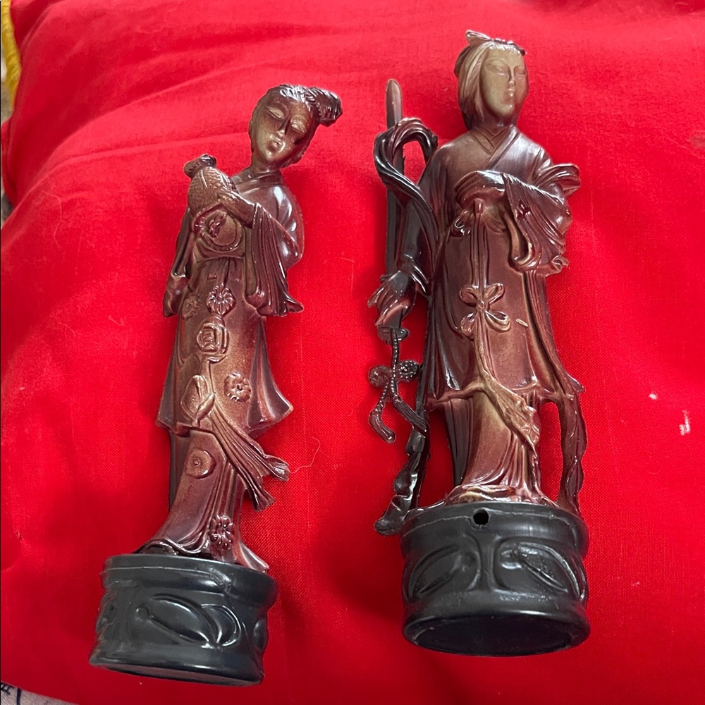 Statue